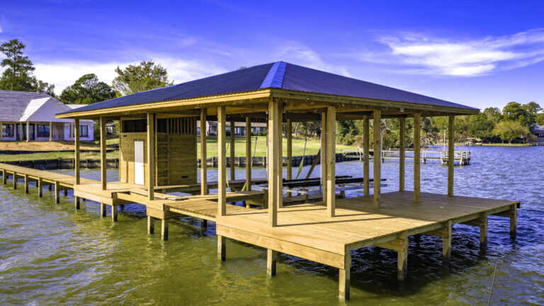 lake-livingston-boathouse-construction58
