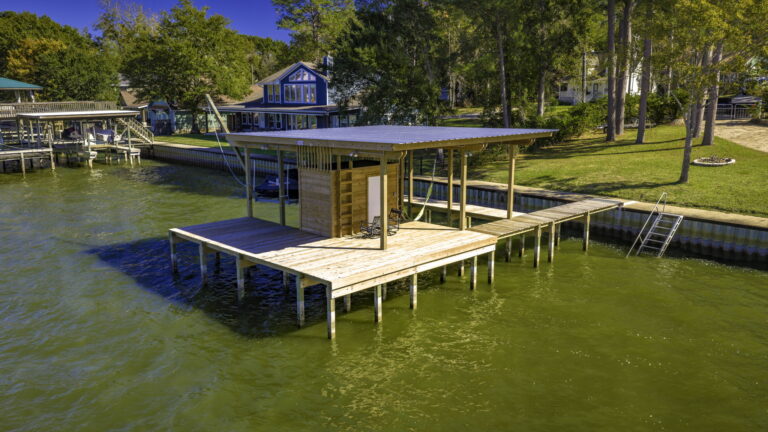 lake-livingston-boathouse-construction6