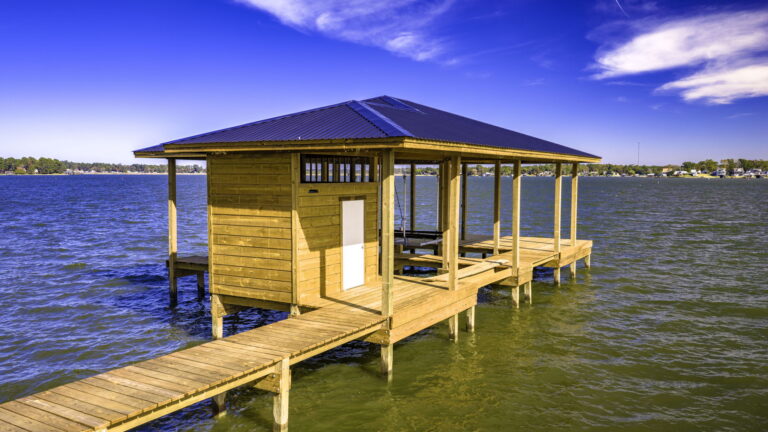 lake-livingston-boathouse-construction66